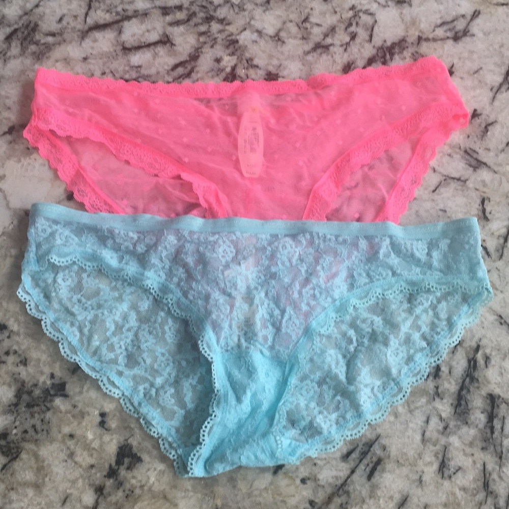 Victoria’s Secret 2 pairs bikini underwear panties